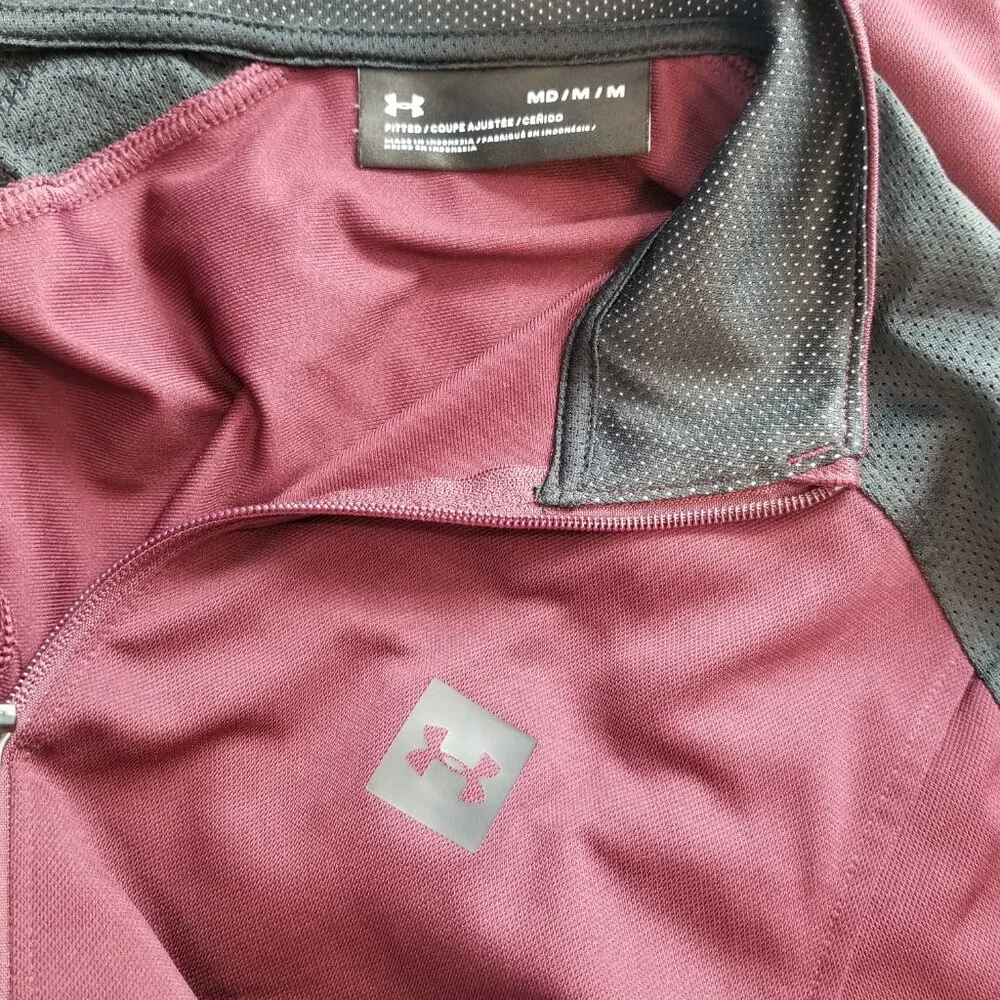 Under Armour Men Medium Fitted Maroon Black‎ Full Zip Light Jacket Pockets